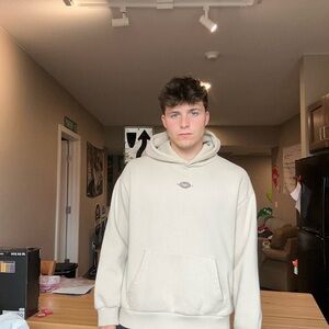 Bershka “Vermont Premium Sport” Beige Hoodie – Men’s Medium